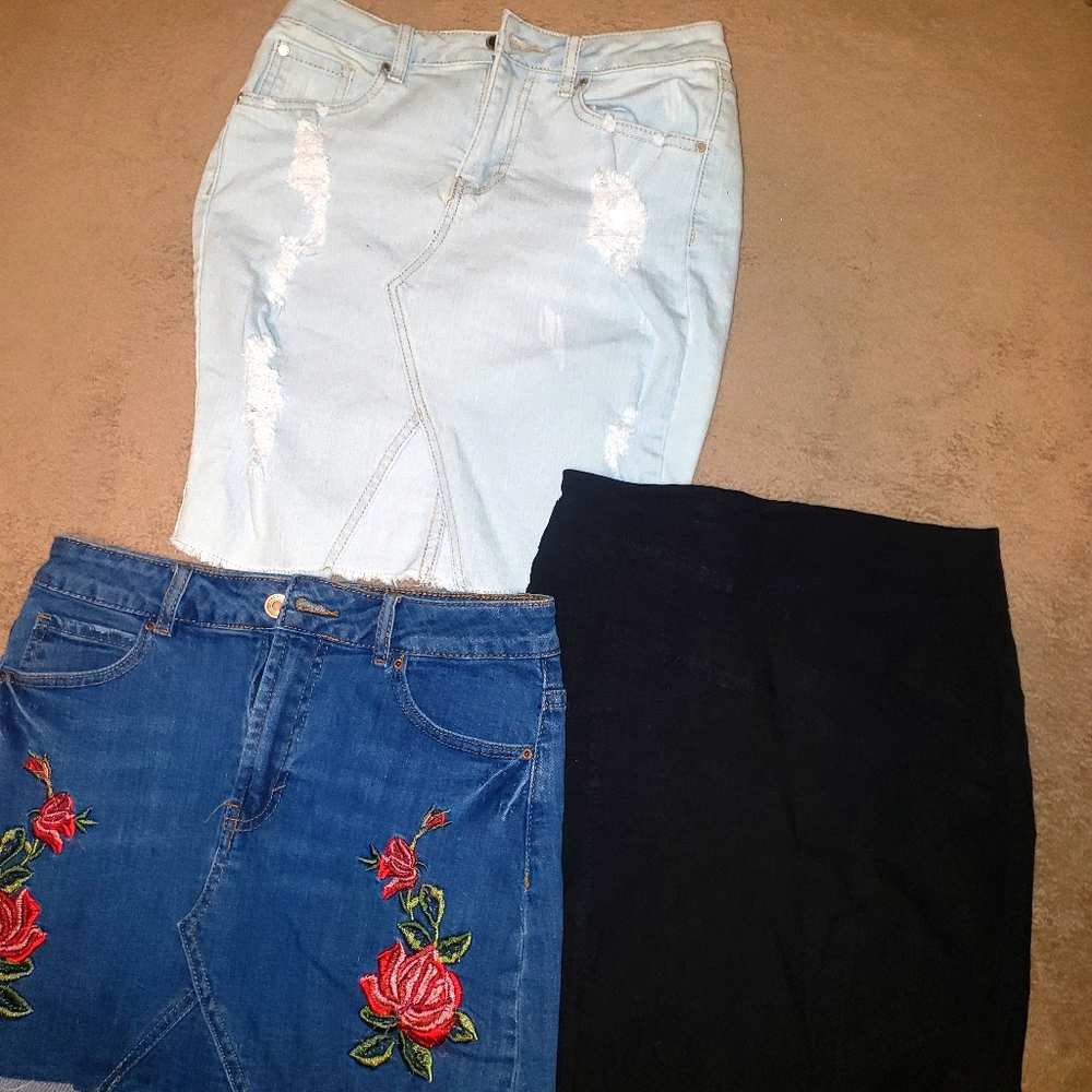 BUNDLE (3) SKIRTS